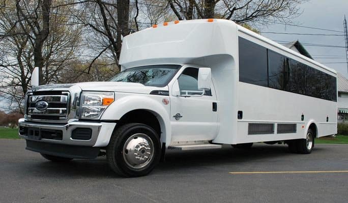 Knoxville 20 Passenger Party Bus