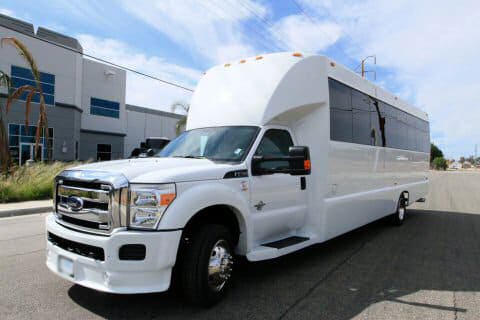 Knoxville 25 Passenger Limo bus