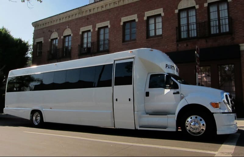 Knoxville 30 Passenger Party Bus White